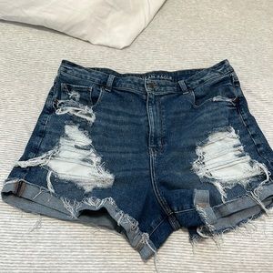 AE mom shorts- distressed